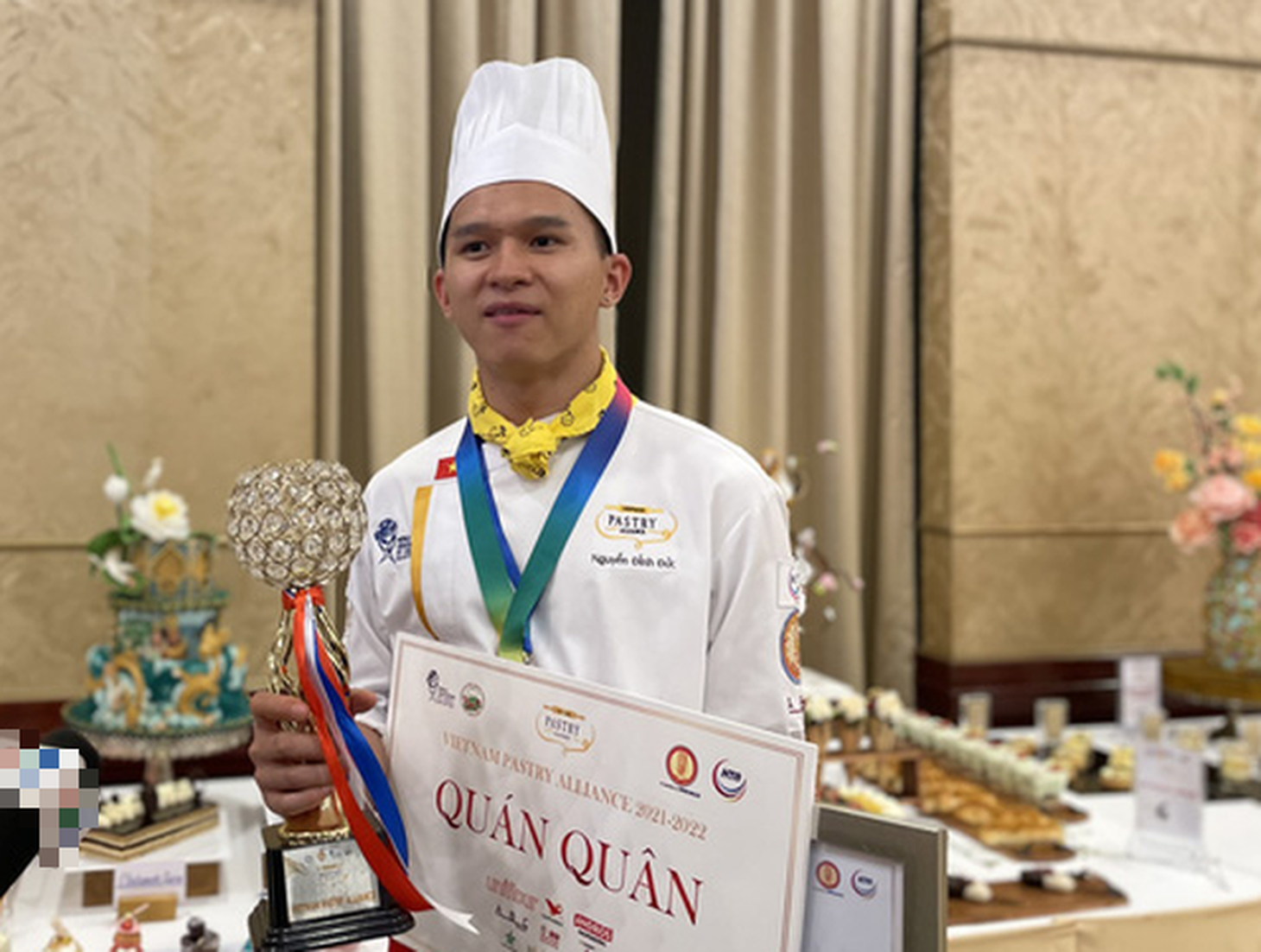 Cận cảnh bàn tiệc giành giải quán quân cuộc thi làm bánh ngon nhất Việt Nam - Ảnh 6.