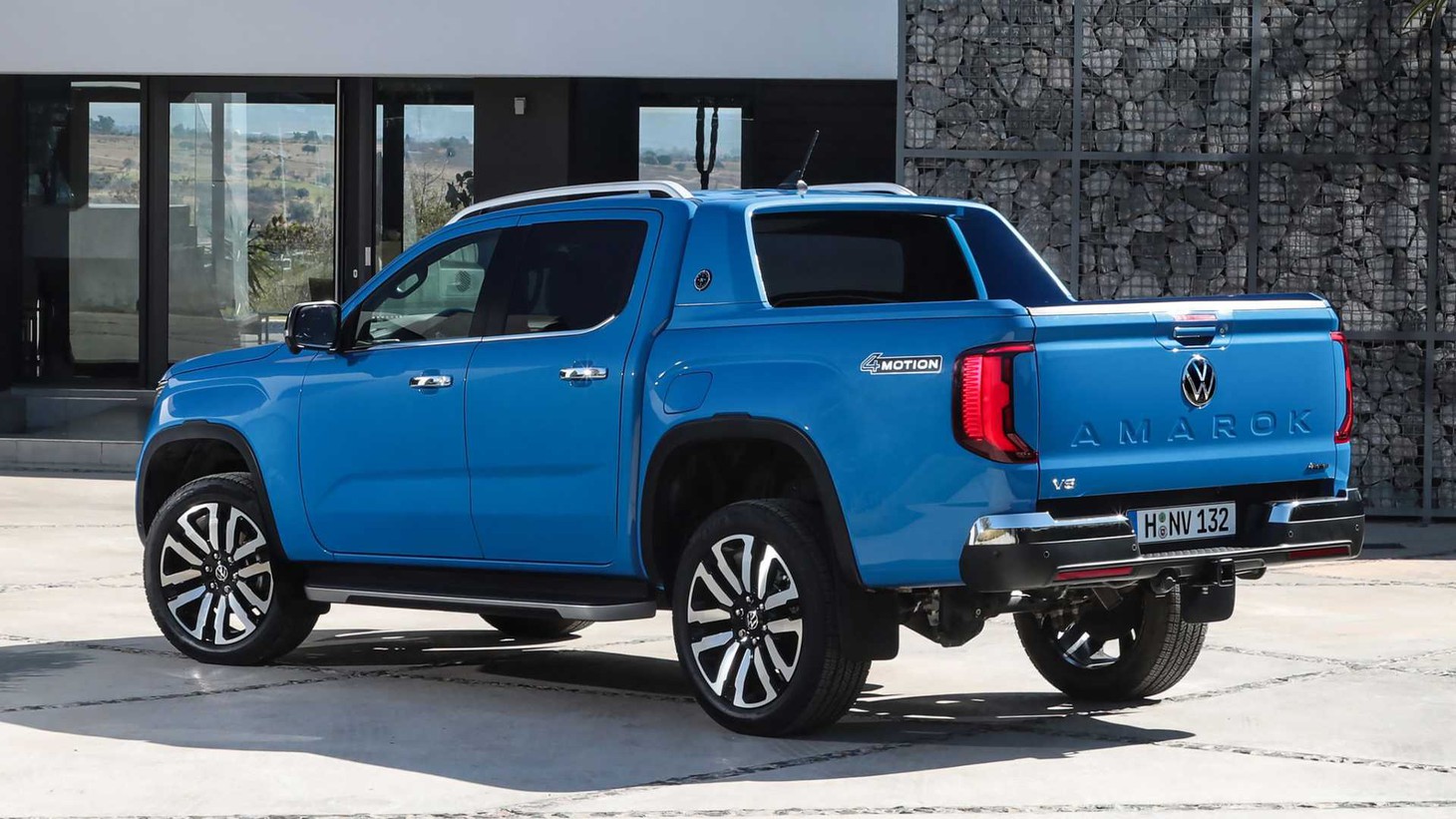 Volkswagen Amarok ra mắt: Bản sao của Ford Ranger - Ảnh 7.