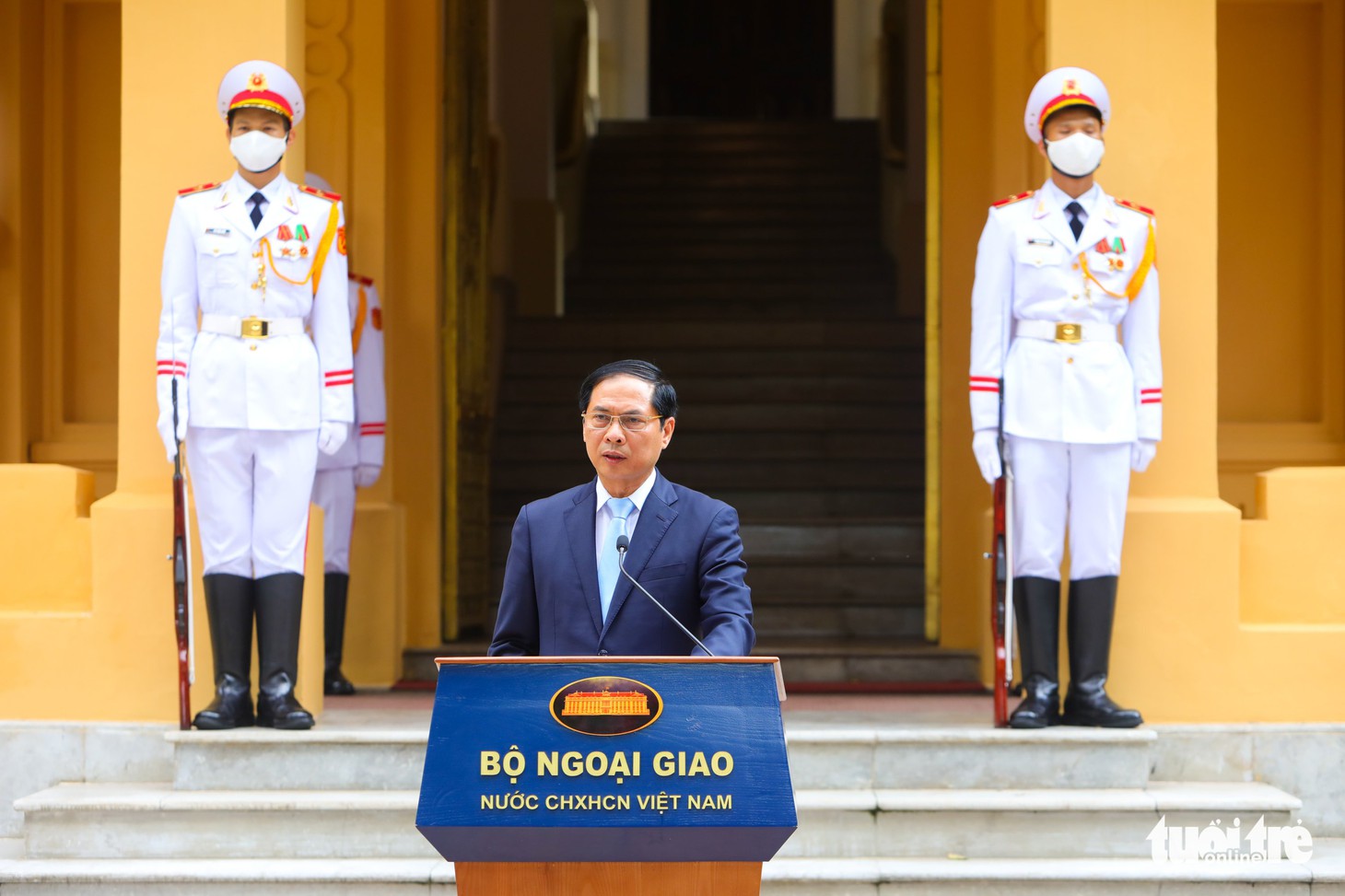 Thượng cờ kỷ niệm ASEAN bước sang tuổi 55 - Ảnh 3.