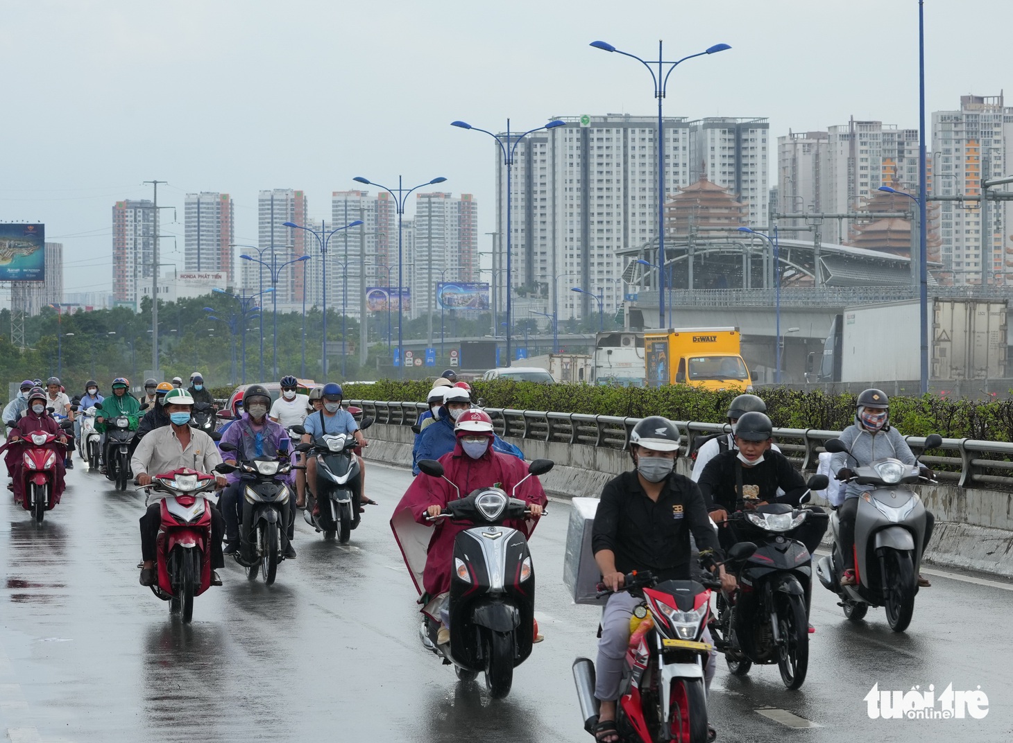 Bí thư Thành ủy Thủ Đức Nguyễn Hữu Hiệp: Người dân chờ đợi sự đột phá - Ảnh 5.