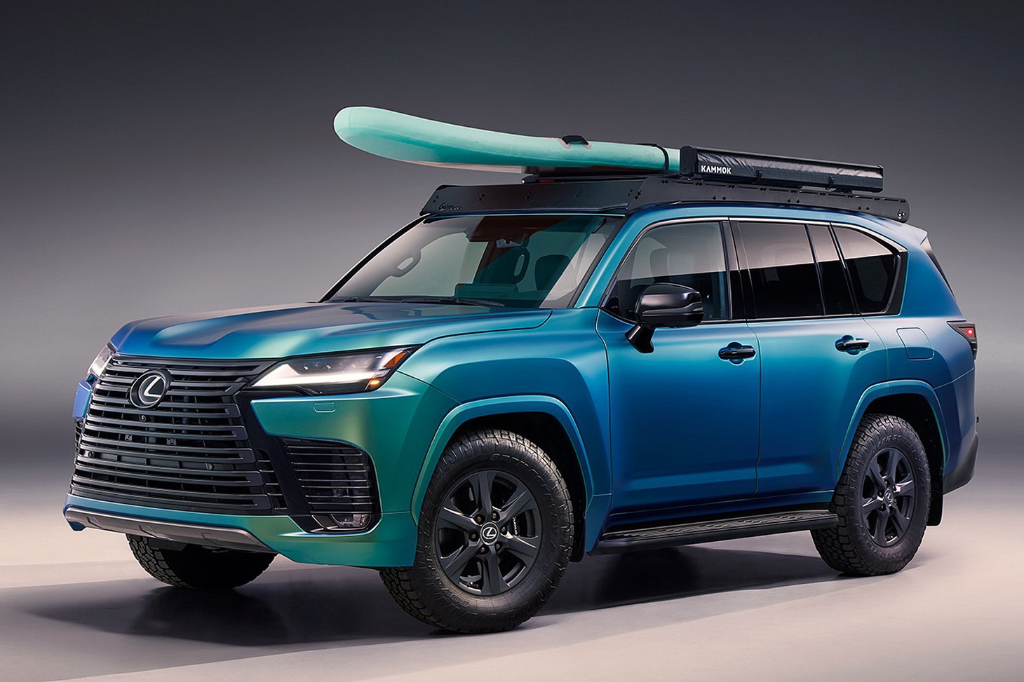 Lexus LX 600 Premium AAP Build là dòng xe tùy biến cho những khách hàng đam mê chèo thuyền - Ảnh: Lexus