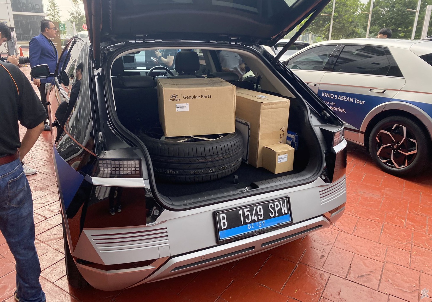 Đoàn 5 chiếc Hyundai Ioniq 5 chạy hơn 2.700km xuyên Đông Nam Á, sắp đến Việt Nam- Ảnh 8.