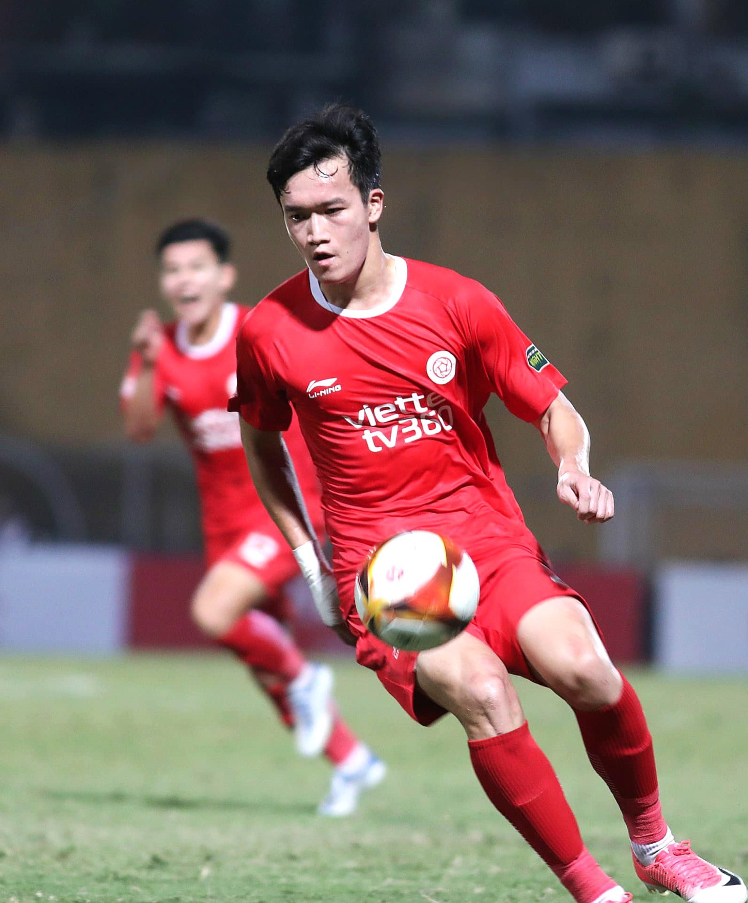 Quả bóng vàng Việt Nam Nguyễn Hoàng Đức là niềm tự hào của Trung tâm Thể thao Viettel - Ảnh: VTFC