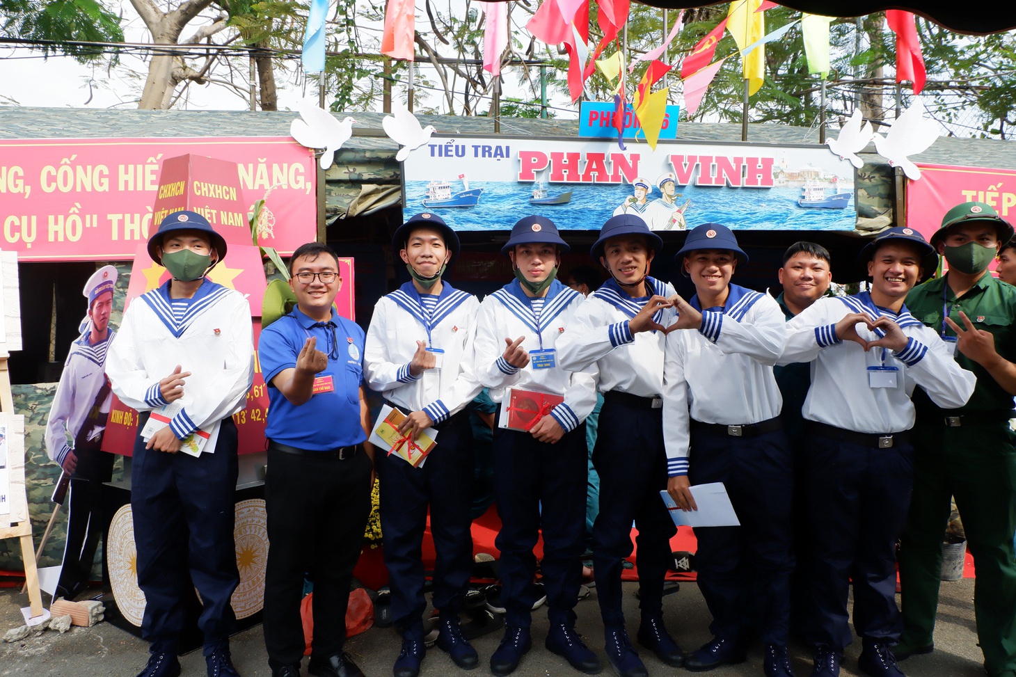 Hội trại tòng quân TP.HCM năm 2023 - Ảnh 1.