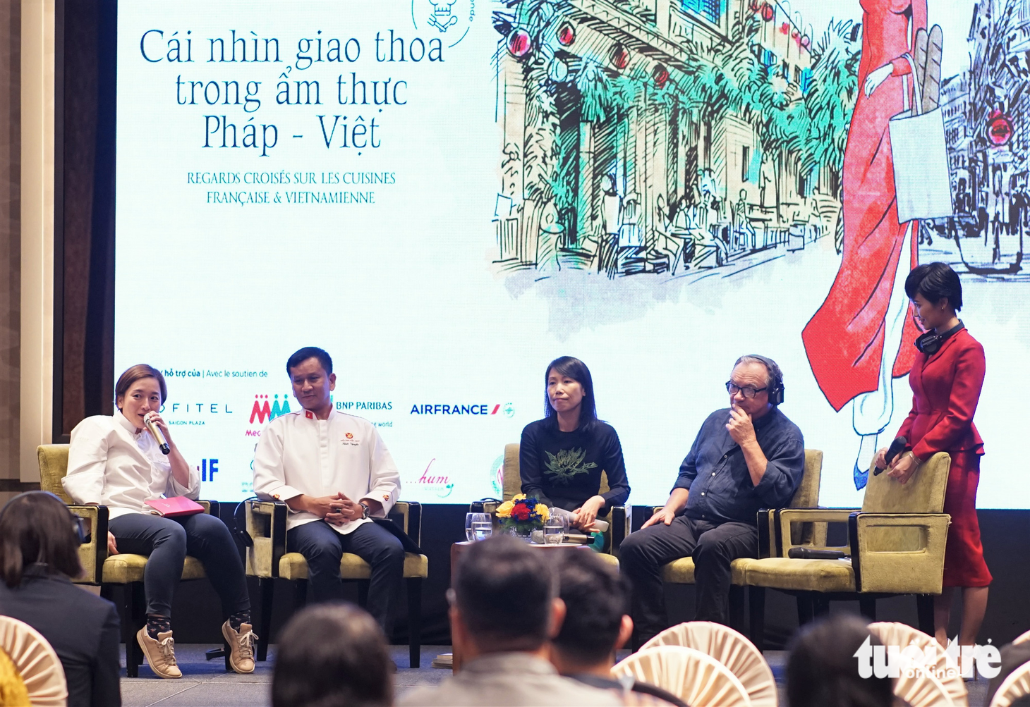 Khi bánh mì gặp phở - Ảnh 2.
