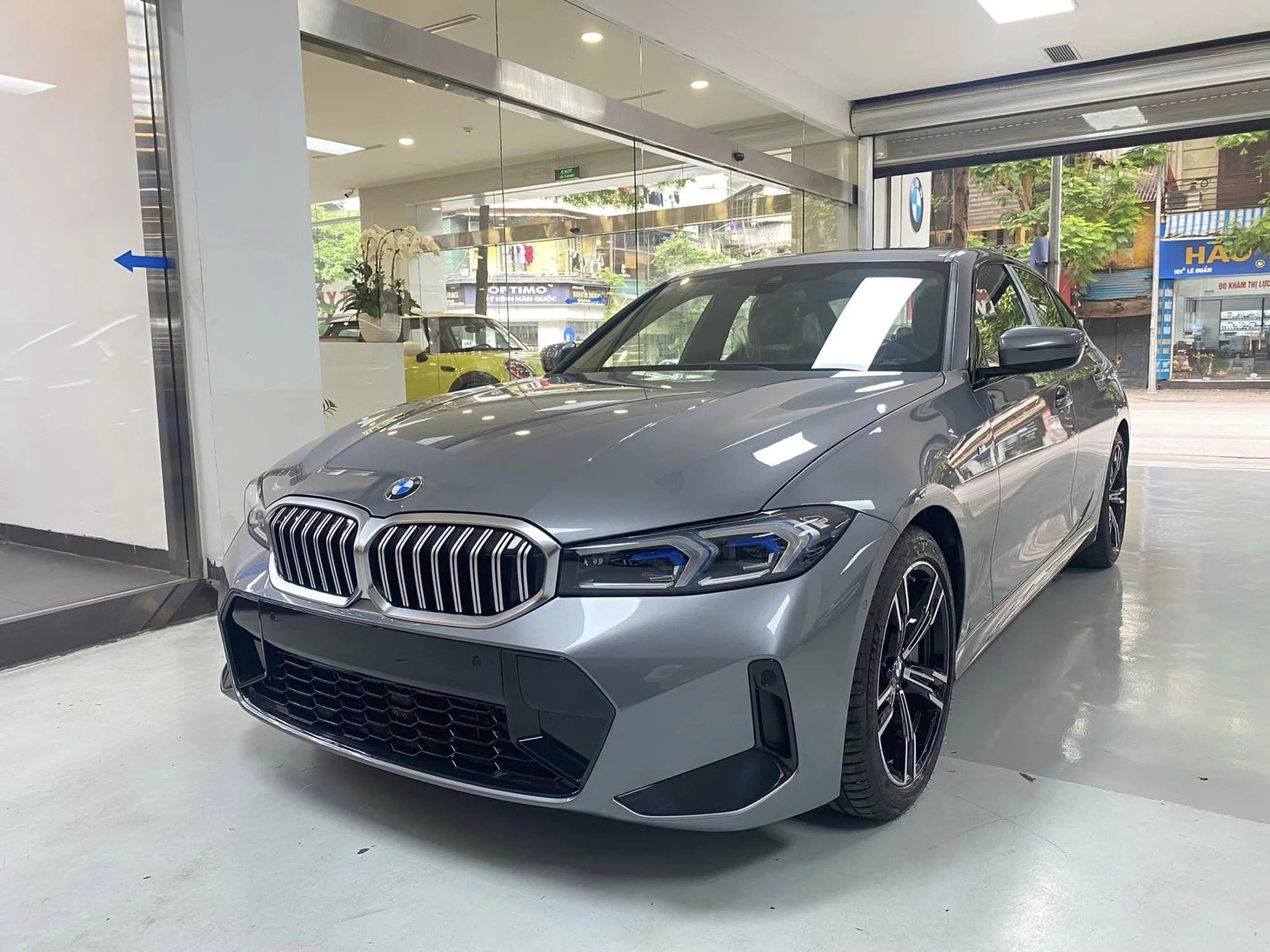 BMW 3-Series bản full gần 1,9 tỉ: Có trang bị lần đầu xuất hiện, vẫn thua C-Class - Ảnh 9.