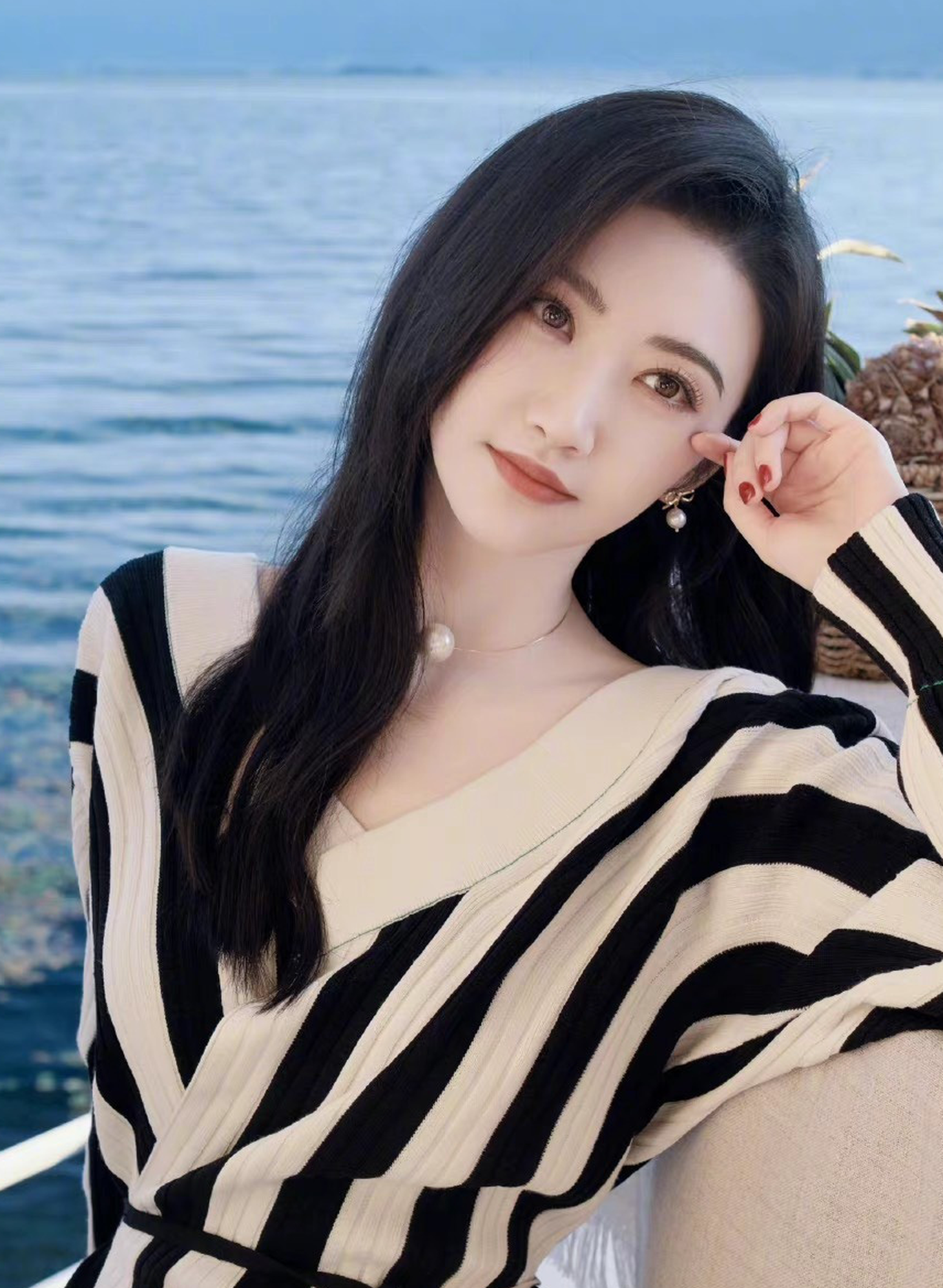 Tin tức giải trí ngày 4-4: Trung Quốc điều tra ồn ào video nóng của Cảnh Điềm - Ảnh 2.