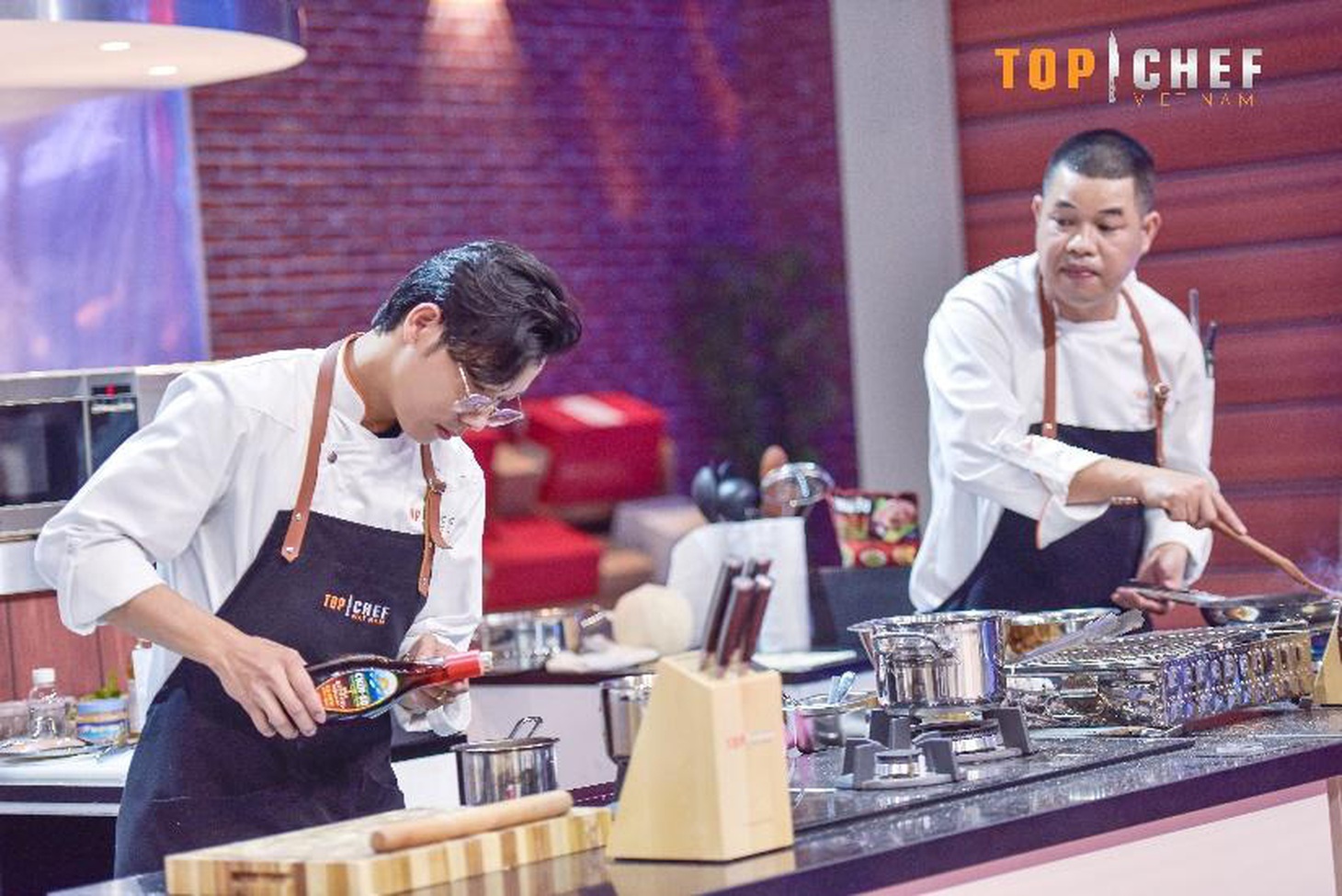 "Em út" Trần Vinh và "Anh cả" Chí Tâm là đồng đội trong thử thách Loại trừ