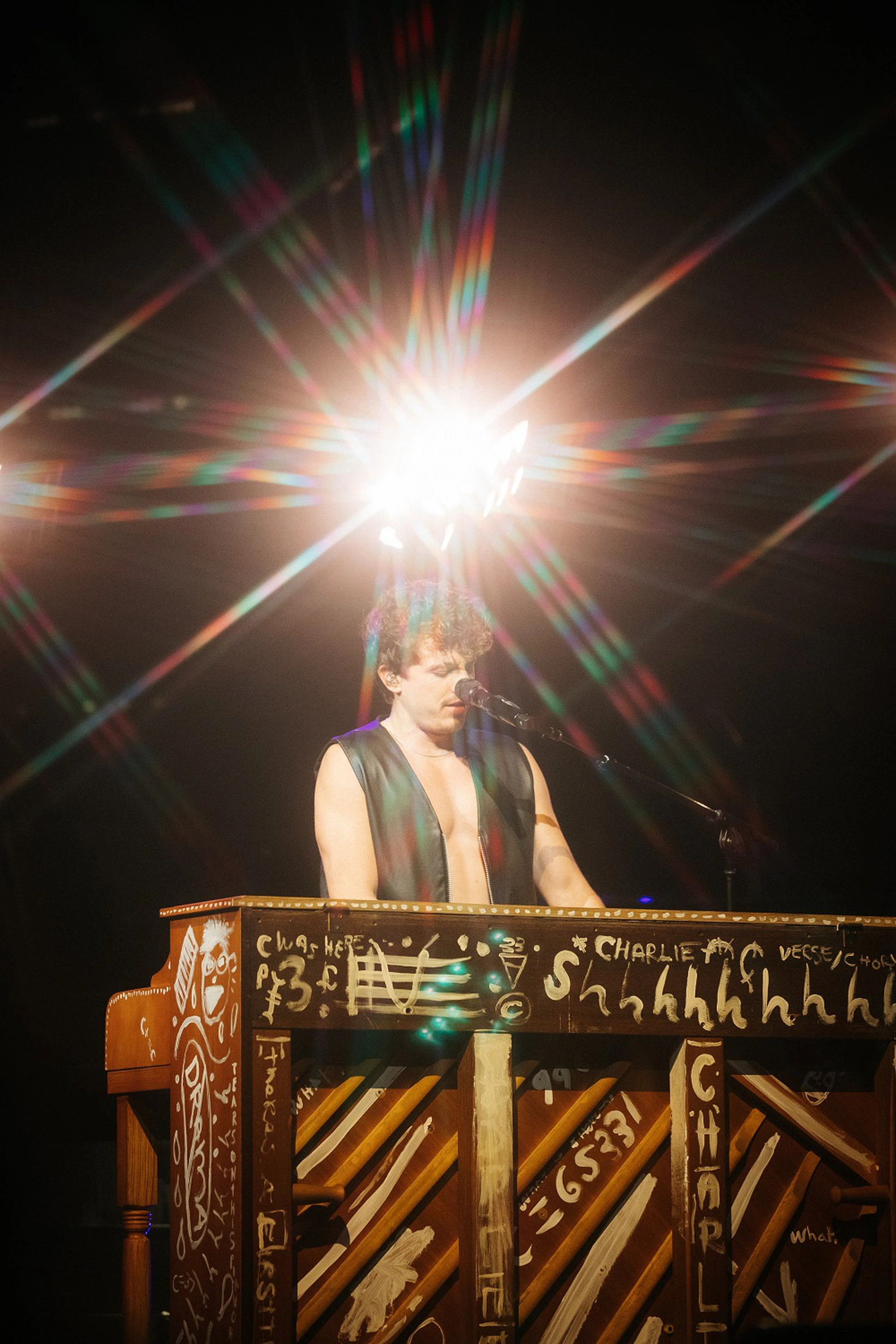 Siêu sao tỉ view Charlie Puth sẽ mang đến màn trình diễn đặc sắc tại 8Wonder - Ảnh: MH