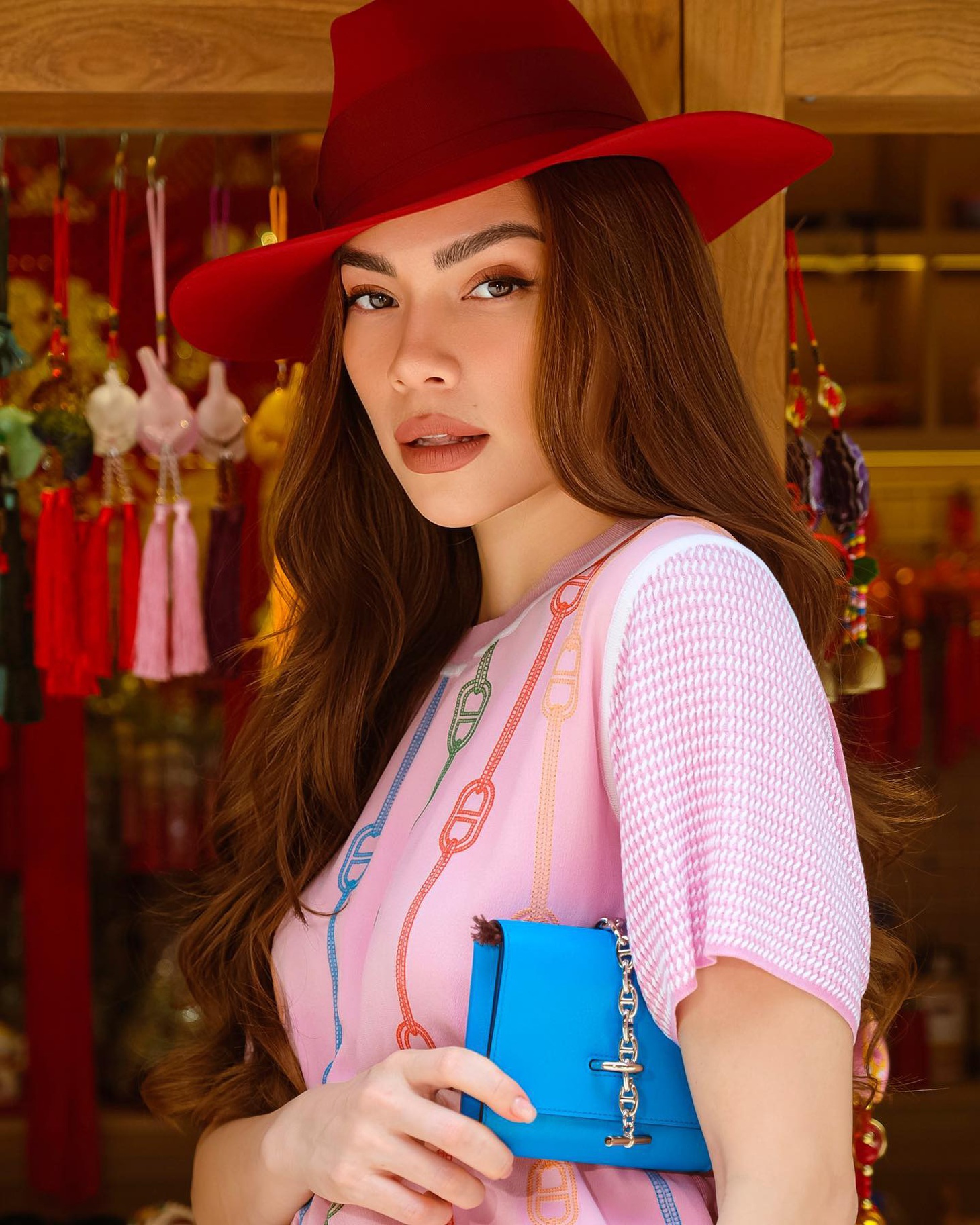 Hồ Ngọc Hà có phong cách thời trang cuốn hút cả trên sân khấu lẫn trong đời thường - Ảnh: NVCC