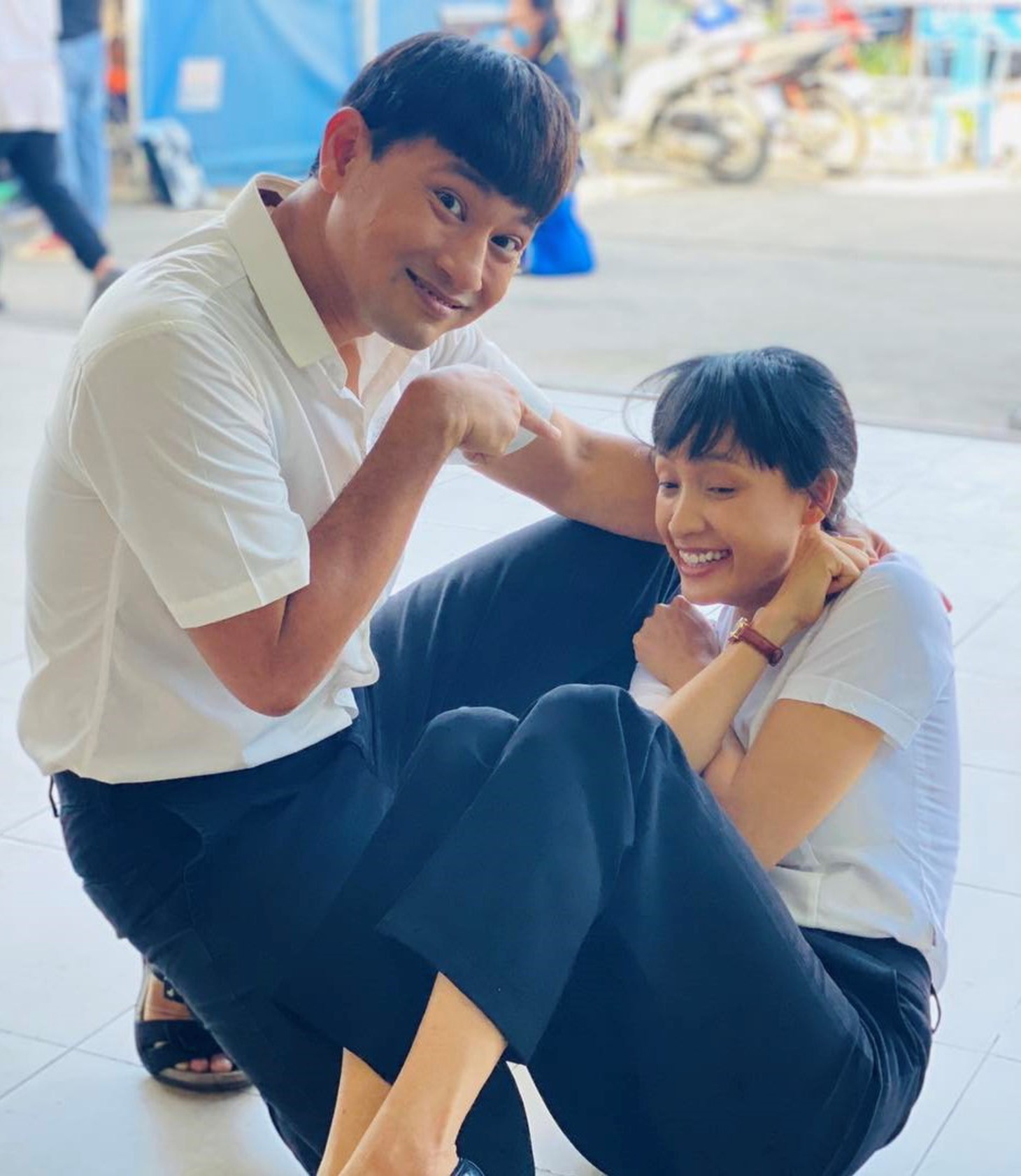 Huỳnh Đông và Lê Bê La trong phim Có hẹn với yêu thương - Ảnh: ĐPCC