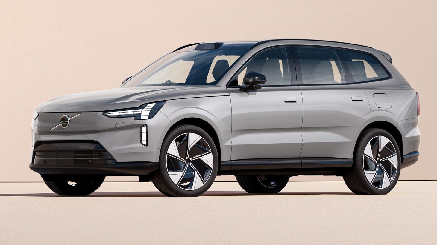 5. Volvo EX90: Chủ lực xe điện đời mới của Volvo sẽ là một trong ít nhất hàng chục xe điện có mặt tại GIIAS 2023. Tuy nhiên, so với những cái tên như Mercedes-Benz EQS hay dàn xe điện tới từ các thương hiệu Trung Quốc như Neta, Ora hay Wuling, EX90 chắc chắn có độ mới cũng như danh tiếng vượt trội hơn - Ảnh: Volvo