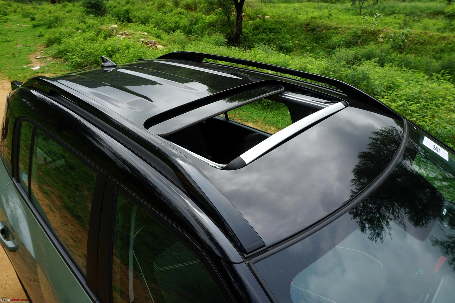 Nếu được đưa về Việt Nam với những trang bị như tại Ấn Độ, Hyundai Exter dự kiến sẽ gây khó cho Toyota Raize và Kia Sonet. Mẫu xe của Hyundai đang "cháy hàng" tại Ấn Độ - Ảnh: team-bhp