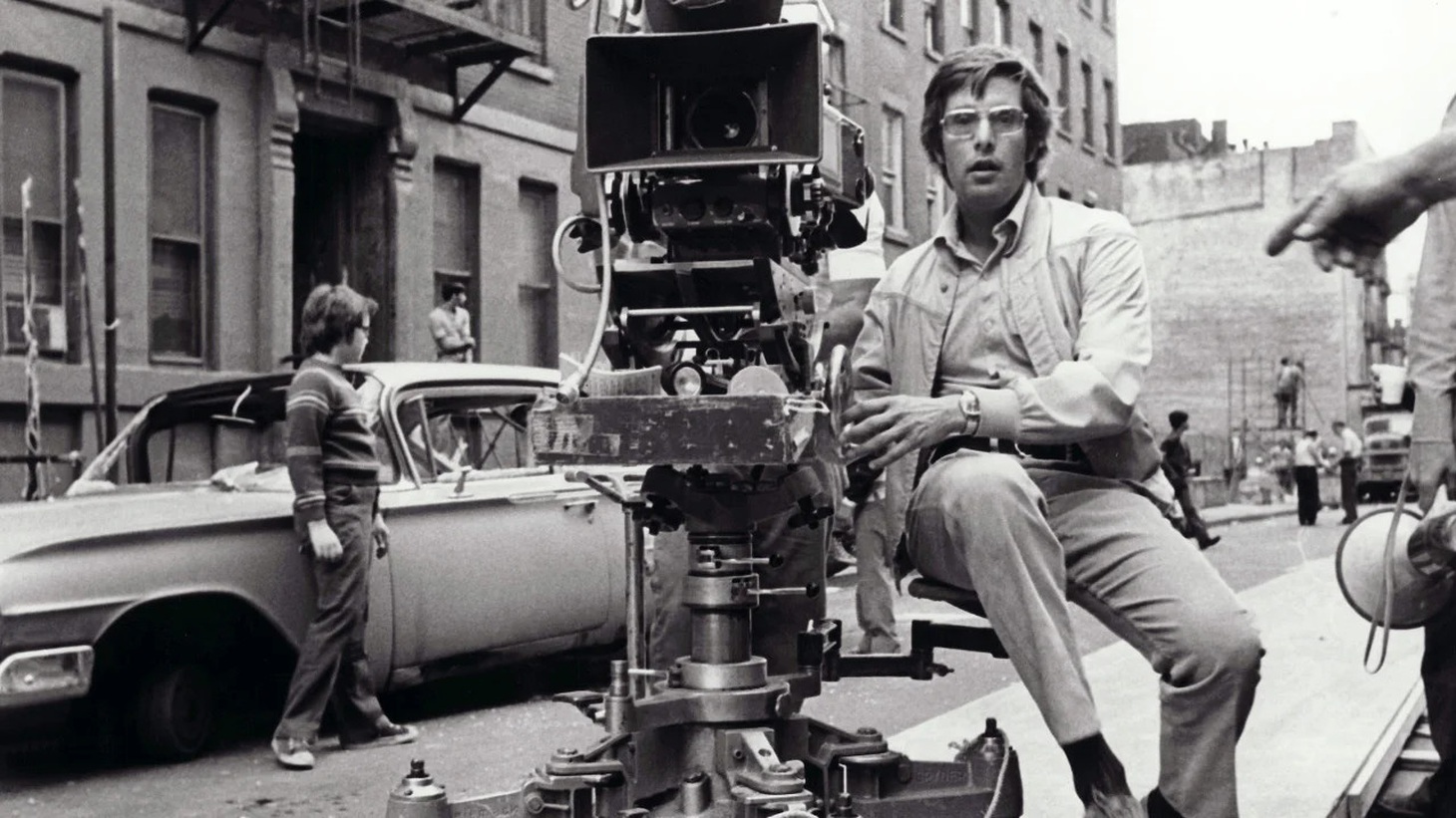 William Friedkin trên phim trường The Exorcist năm 1973 - Ảnh: CNN