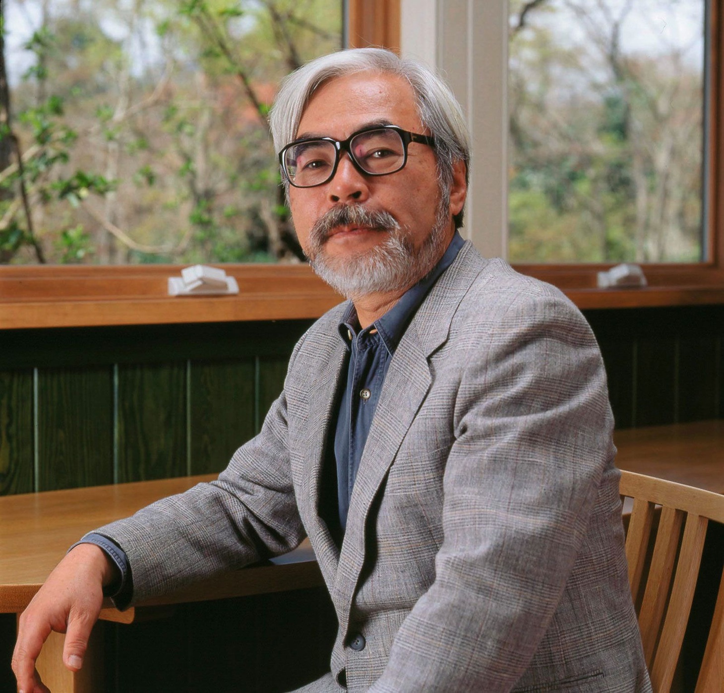 Miyazaki từng chia sẻ: "Khi nhìn những thay đổi của thời đại, tôi thấy mình không thể làm những phim viễn tưởng vui vẻ được nữa" - Ảnh: Britannica