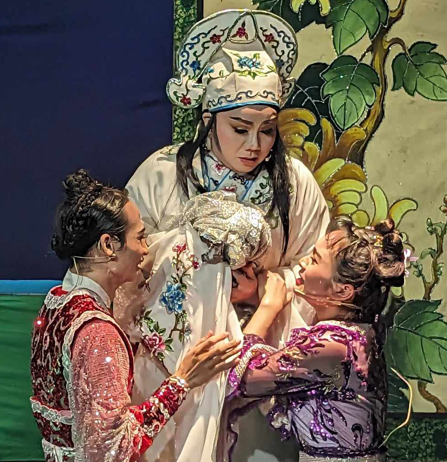 Cảnh trong vở Ngọc sáng Lưu gia trang - Ảnh: LINH ĐOAN