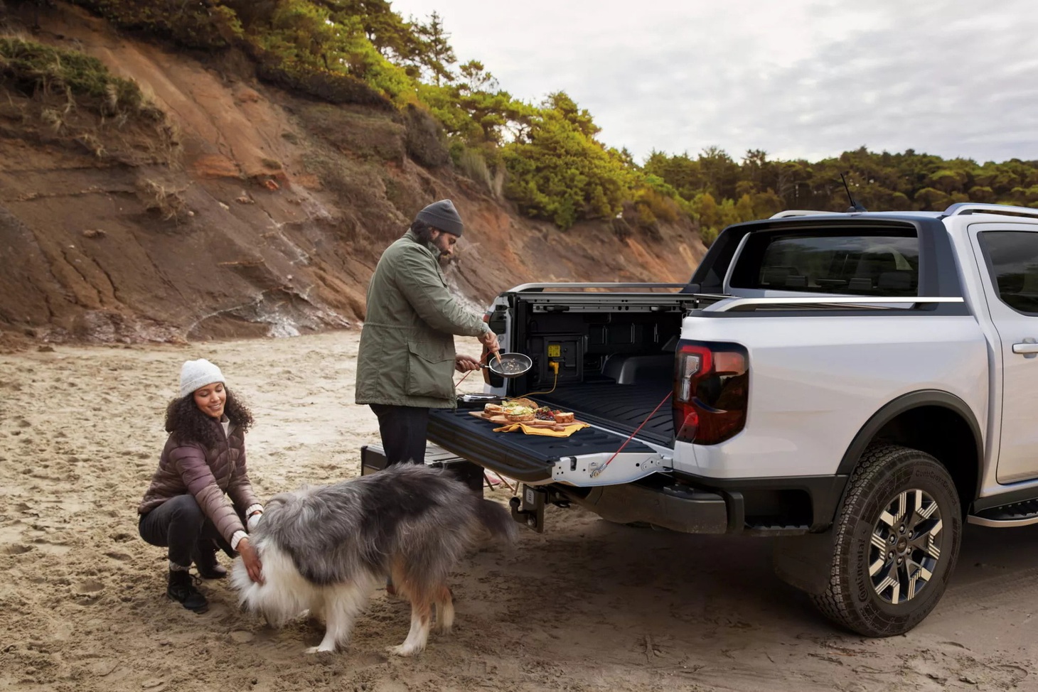 Ford Ranger PHEV ra mắt - Ảnh 11.
