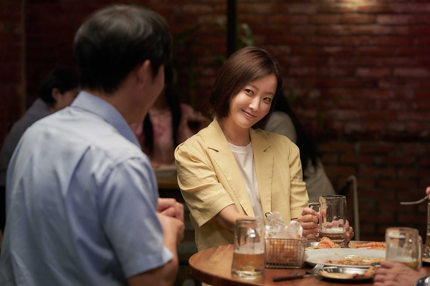 Kim Hee Sun gây bất ngờ khi trở lại màn ảnh rộng với hình ảnh mới - Ảnh: Soompi