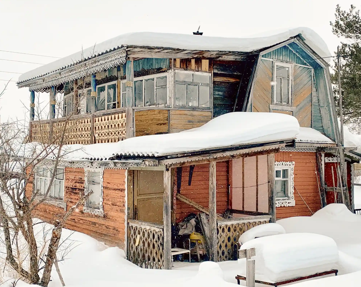 Một dacha hai tầng - Ảnh: FYODOR SAVINTSEV