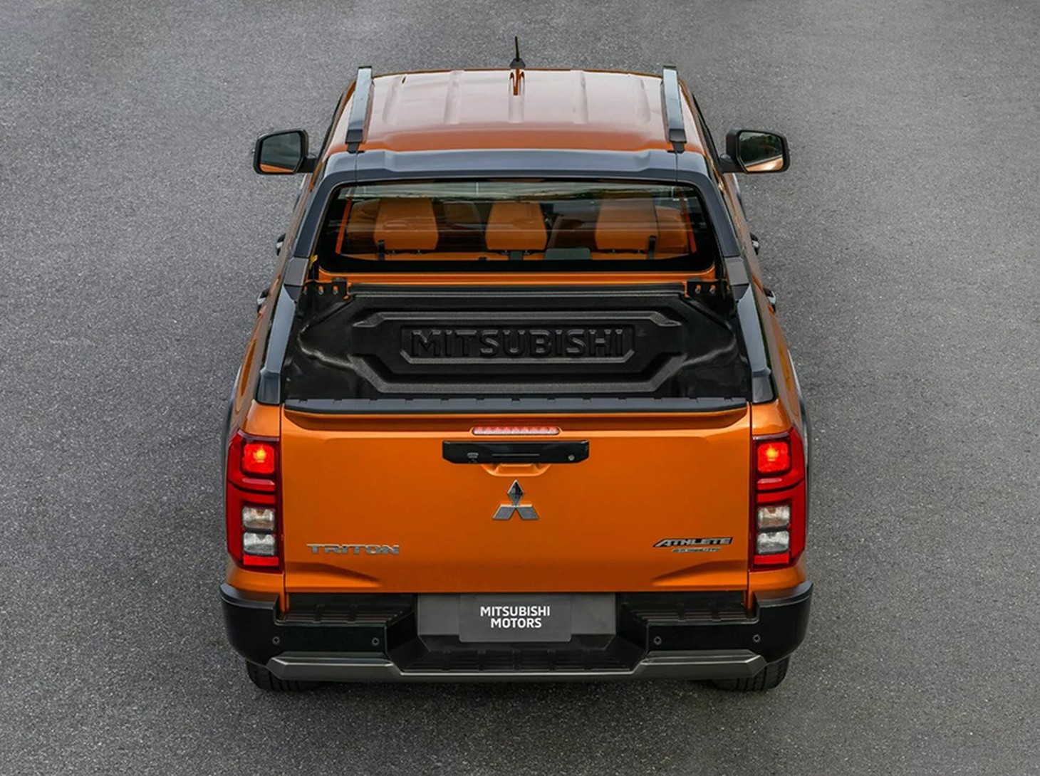 Mitsubishi Triton Athlete 2024 ra mắt, dự kiến về Việt Nam giữa năm nay- Ảnh 8.