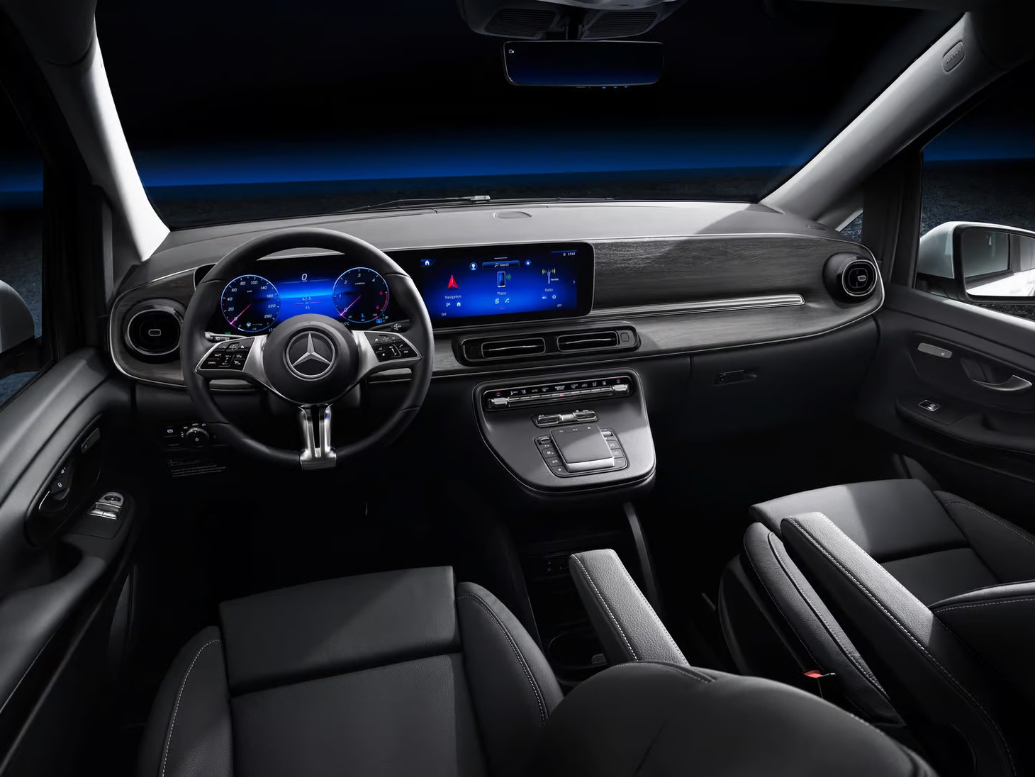 Mercedes-Benz V-Class phiên bản nhà di động: Giá quy đổi 1,6 tỉ, nhiều giải trí nhưng không có bếp - Ảnh 6.