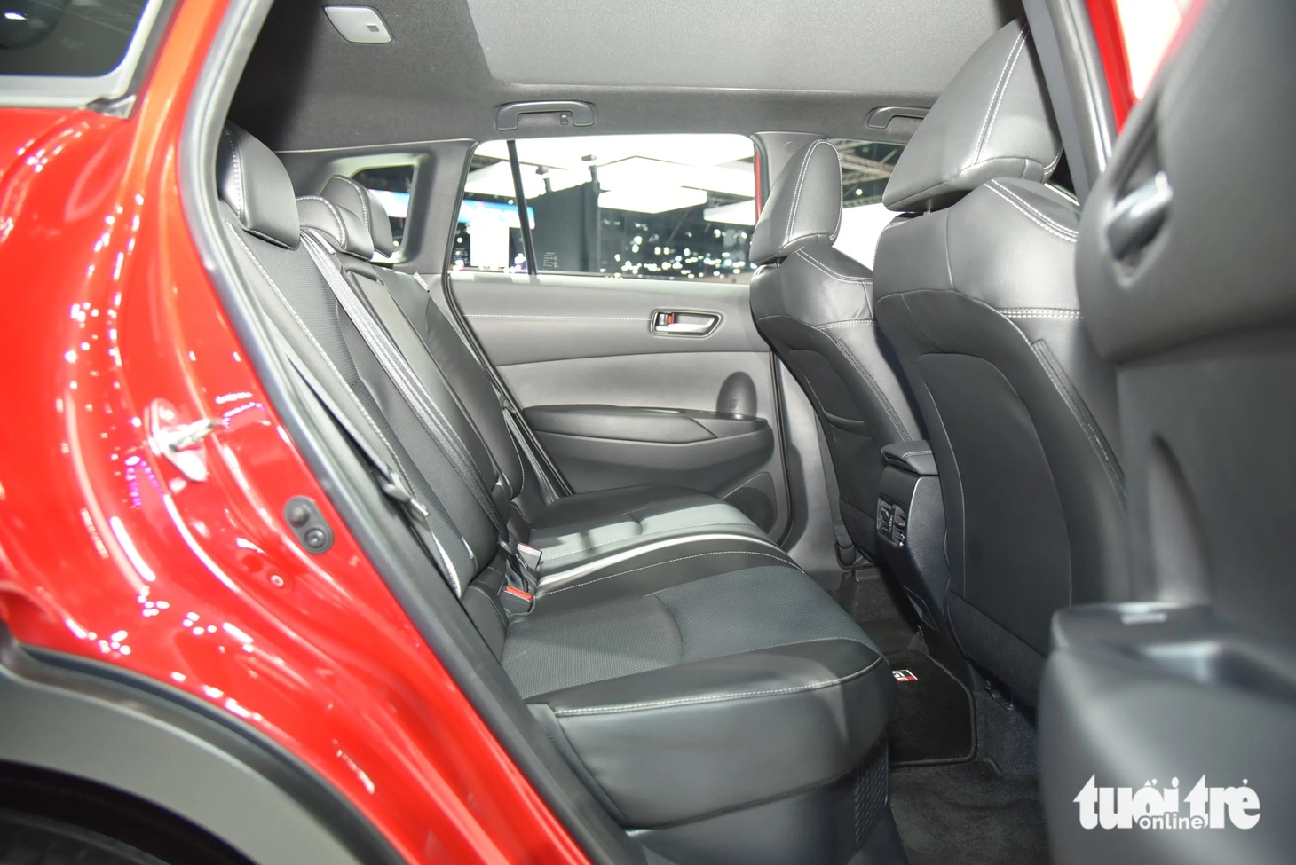 Toyota Corolla Cross 2024 lột xác, thêm tiện nghi, giá về Việt Nam dự kiến không đổi- Ảnh 20.