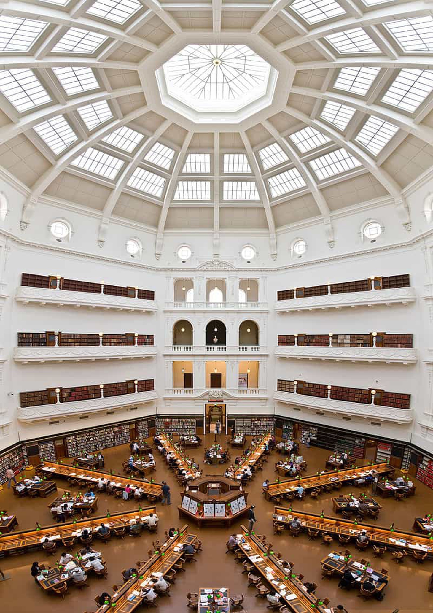 Thư viện quốc gia Victoria ở Úc  Ảnh: State Victoria Library