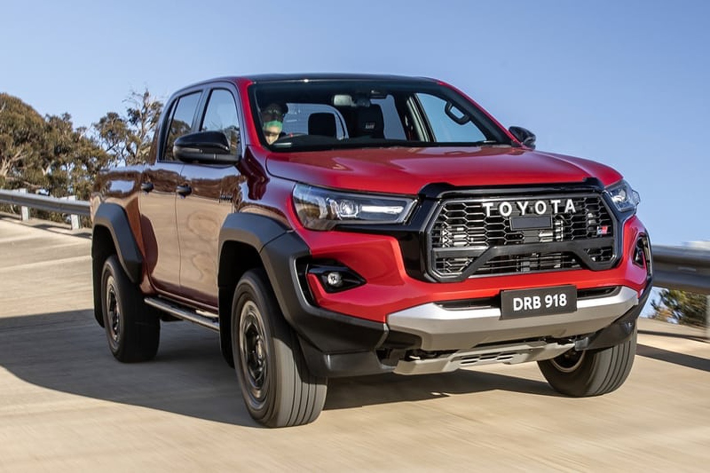 Toyota Hilux hiệu suất cao sắp về Đông Nam Á, khó về Việt Nam- Ảnh 7.