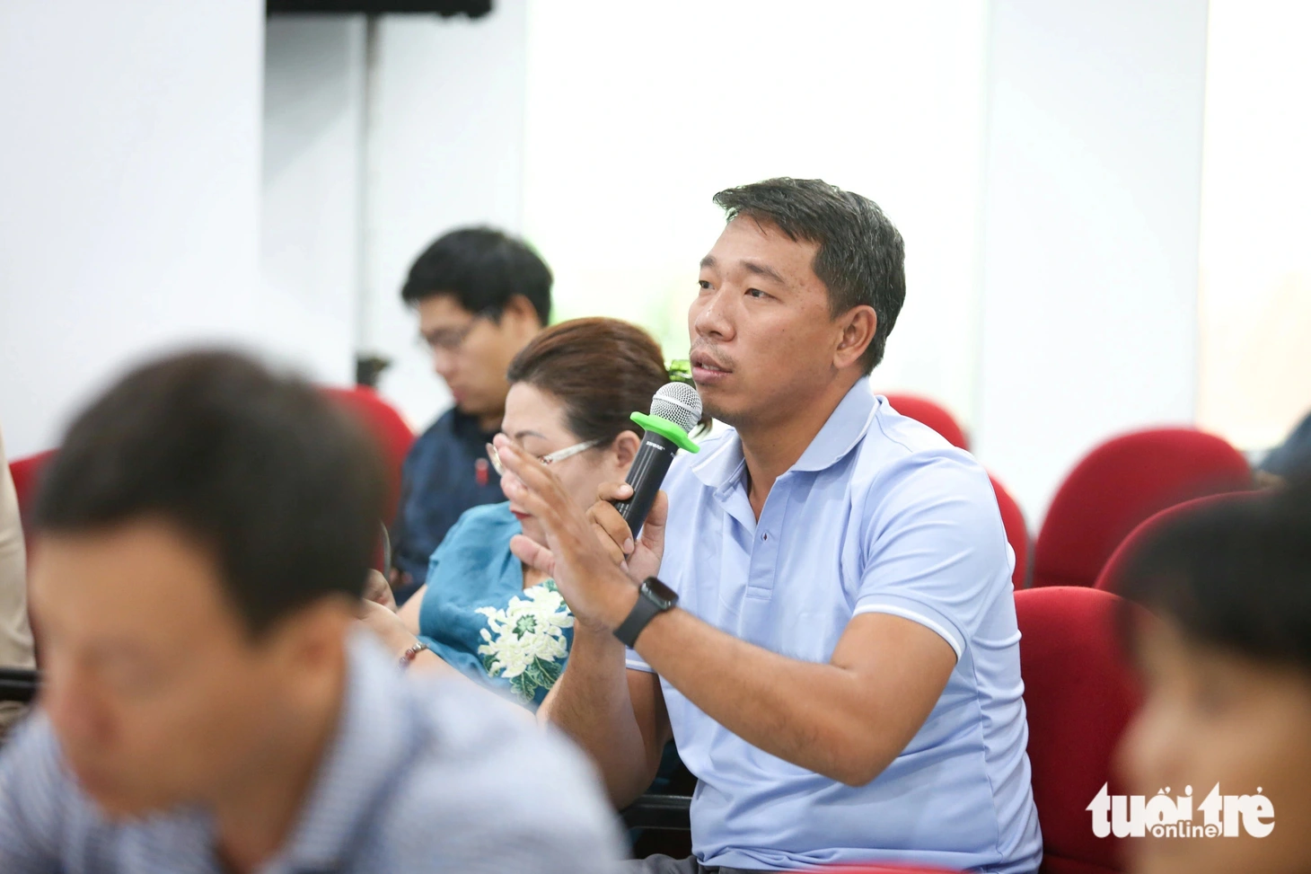 Phóng viên ảnh Quang Định: