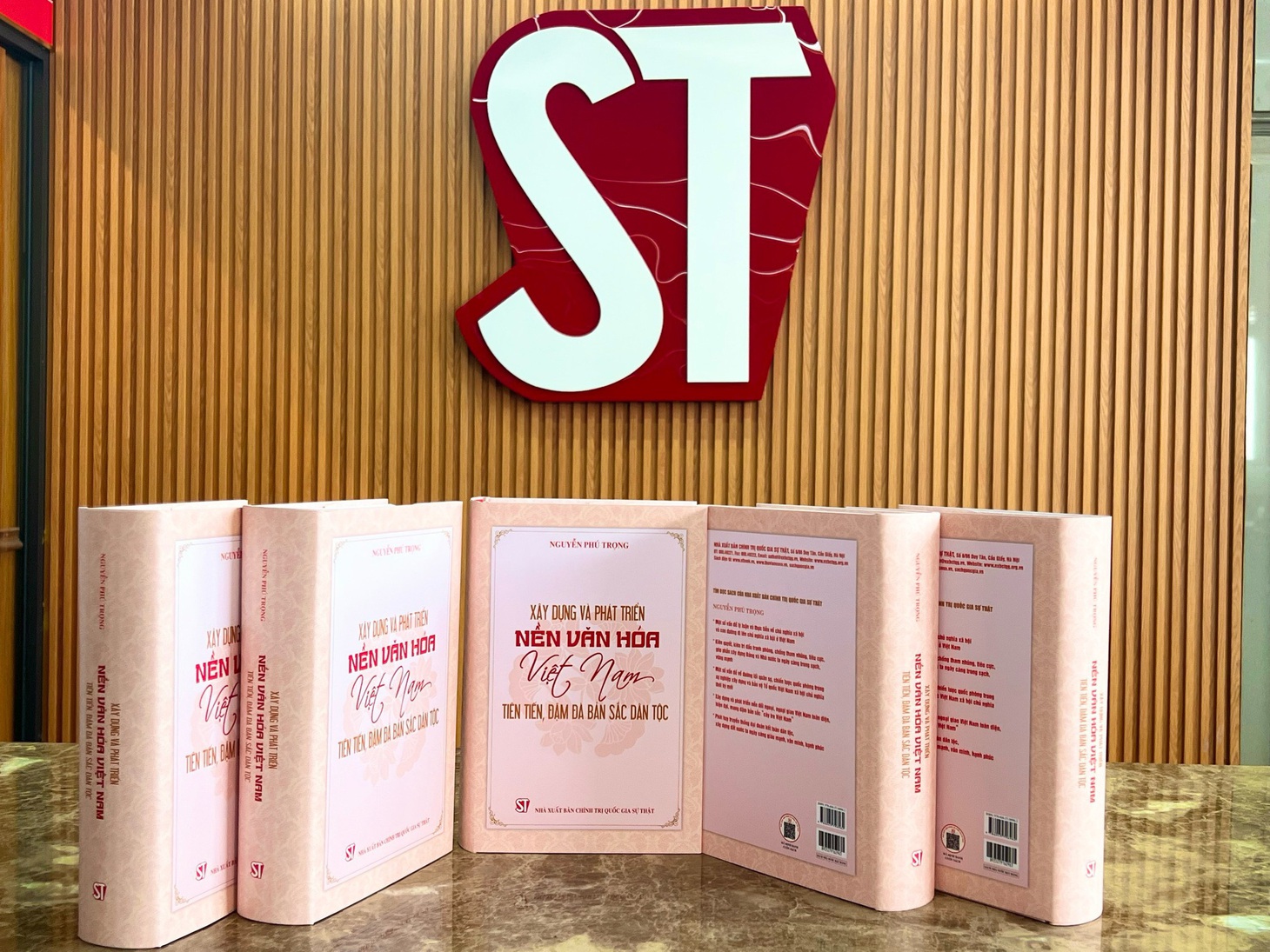 Cuốn sách