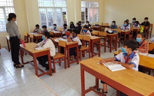 Xóm Việt kiều Campuchia mưu sinh theo mùa nước nổi - Kỳ 1: Dắt díu nhau về tìm hy vọng ở quê hương - Ảnh 3.