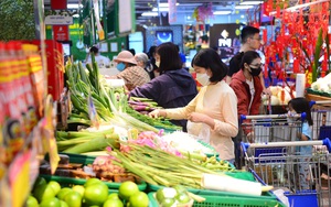 Hơn 500 mặt hàng giảm giá đến 80% dịp Tết Nguyên đán - Ảnh 4.