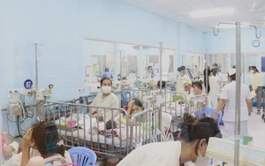 Trẻ nhiễm khuẩn hô hấp ở TP.HCM tăng nhẹ do thời tiết cuối năm
