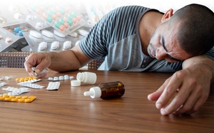 Đổi toa thuốc trị bệnh, có an toàn? - Ảnh 4.