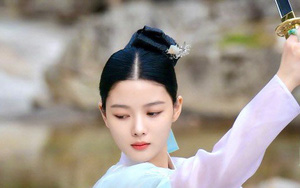 Mê mẩn tạo hình cổ trang của Kim Yoo Jung, Song Kang - My demon