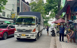 Công an nói gì việc xe ben tung hoành vùng ven TP.HCM? - Ảnh 3.