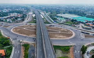 Nguyên bí thư Thành ủy Hà Nội Phạm Quang Nghị: Đất nước tự tin bước vào kỷ nguyên mới - Ảnh 10.