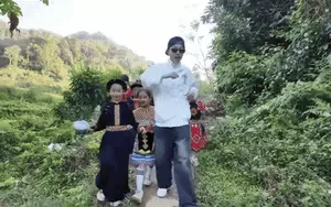 Double2T 'đánh cắp mặt trời', mang điện về Khuôn Kặt quê hương