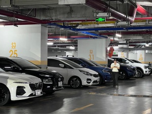 Mỏi mòn chờ suất trống để có chỗ giữ xe ở chung cư