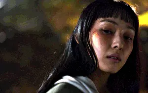 Ký sinh thú của đạo diễn Train to Busan có hơn bom tấn sinh tồn của Park Seo Joon?