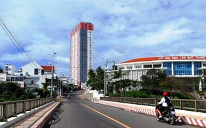 Chưa cấp giấy tờ cho người mua chung cư vì vướng nhiều thủ tục