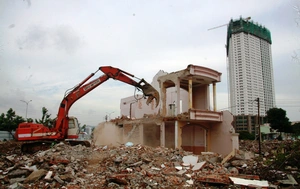 Dân bị ‘ẵm tiền’ mua nhà dự án ở Nha Trang, tỉnh bị phớt lờ chỉ đạo  - Ảnh 2.