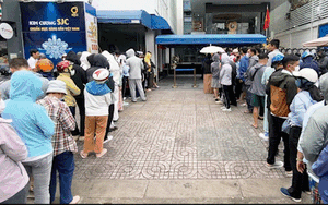 SJC giới hạn mỗi khách được mua 1 lượng, mua vàng ở nhiều ngân hàng phải đăng ký trước