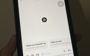Giới trẻ thích thú trải nghiệm tính năng chat tự động của ChatGPT