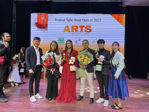 Bella Vũ giành giải vàng quốc tế độc tấu piano tại Hà Nội