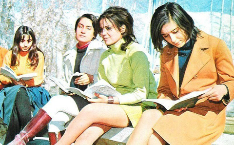 Cuộc sống ở Iran trước cuộc cách mạng Hồi giáo 1979 - Tuổi Trẻ Online