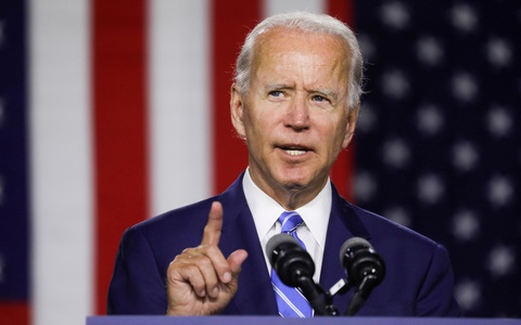 Ông Joe Biden tiếp tục dẫn điểm so với Tổng thống đương nhiệm Donald Trump - Tuổi Trẻ Online