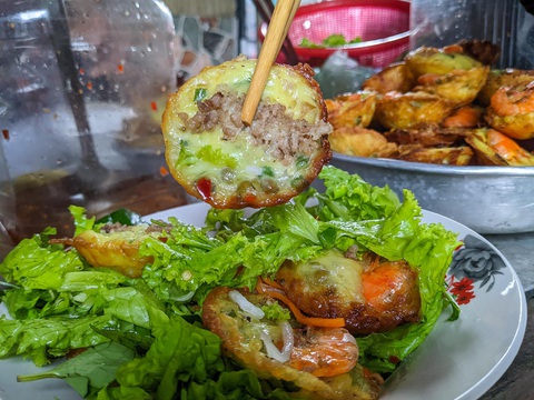 Bánh khọt - Món ăn đặc sản truyền thống của người dân Bình Dương