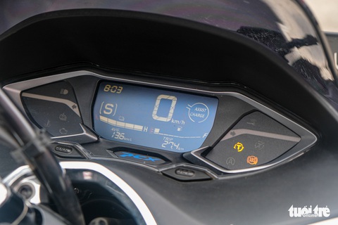 Honda PCX bản 'tiết kiệm xăng' về Việt Nam: Giá 99 triệu, của hiếm cho ...