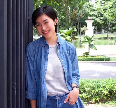 Helly Tống trong không gian sống xanh